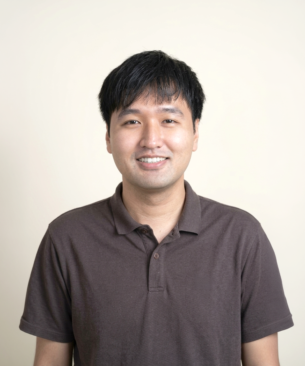 Portrait of Jovic Cudia, multimedia and marketing specialist